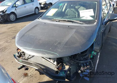 2014 Chevrolet Volt from USA, damaged, VIN 1G1RF6E49EU153778